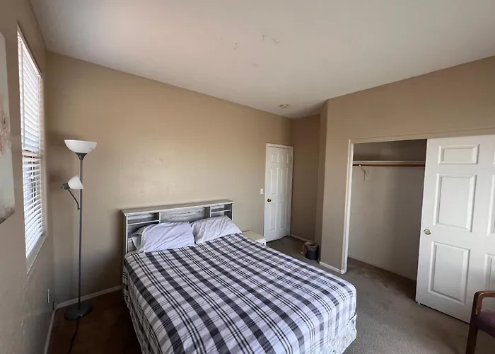 2 Story 2 *